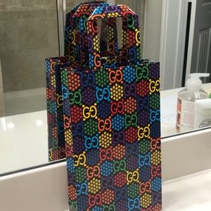 2020 limited edition GUCCI shopping bag